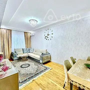 Kirayə verilir 2 otaqlı yeni tikili 72 m²