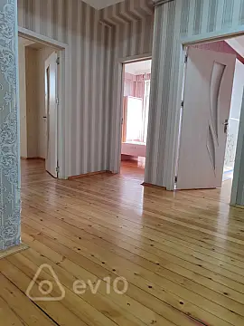 Kirayə verilir 3 otaqlı yeni tikili 100 m²