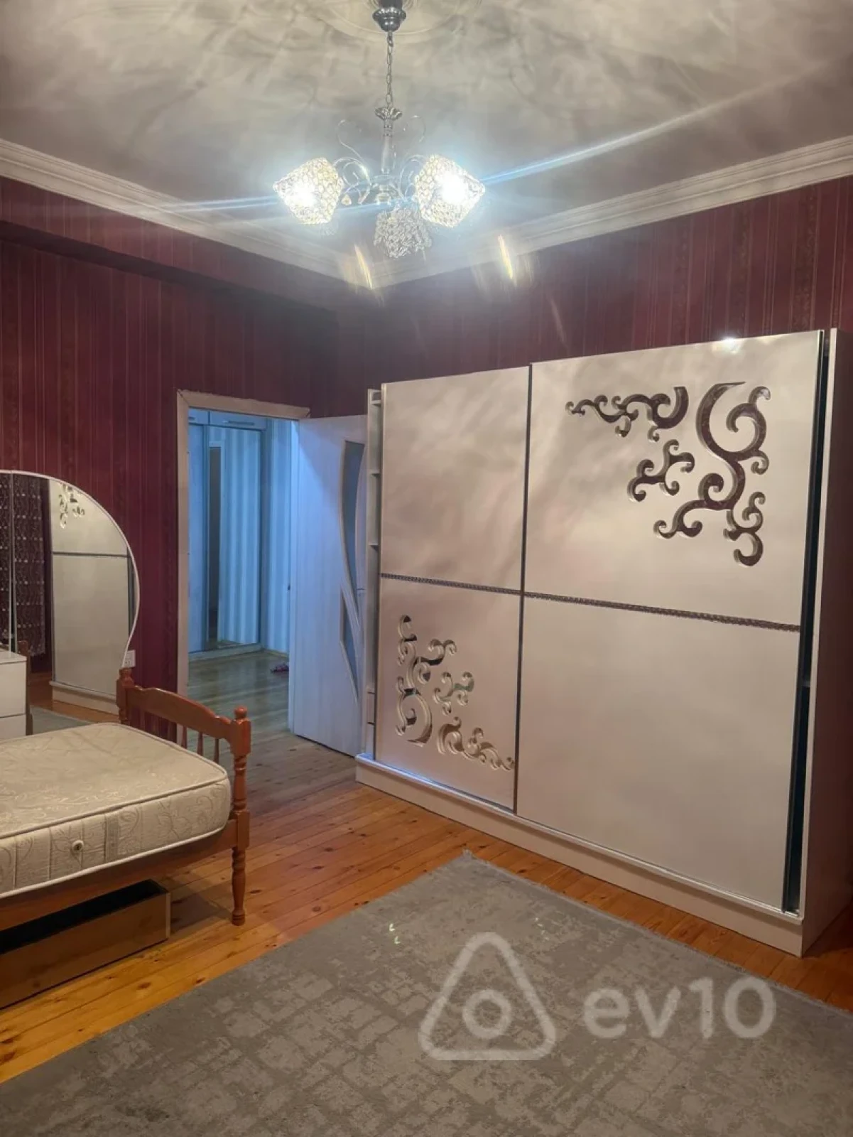 Kirayə verilir 3 otaqlı yeni tikili 100 m²