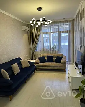 Kirayə verilir 2 otaqlı yeni tikili 85 m²
