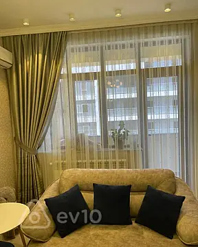 Kirayə verilir 2 otaqlı yeni tikili 85 m²