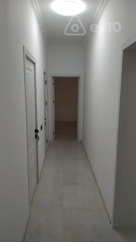 Kirayə verilir 3 otaqlı yeni tikili 90 m²