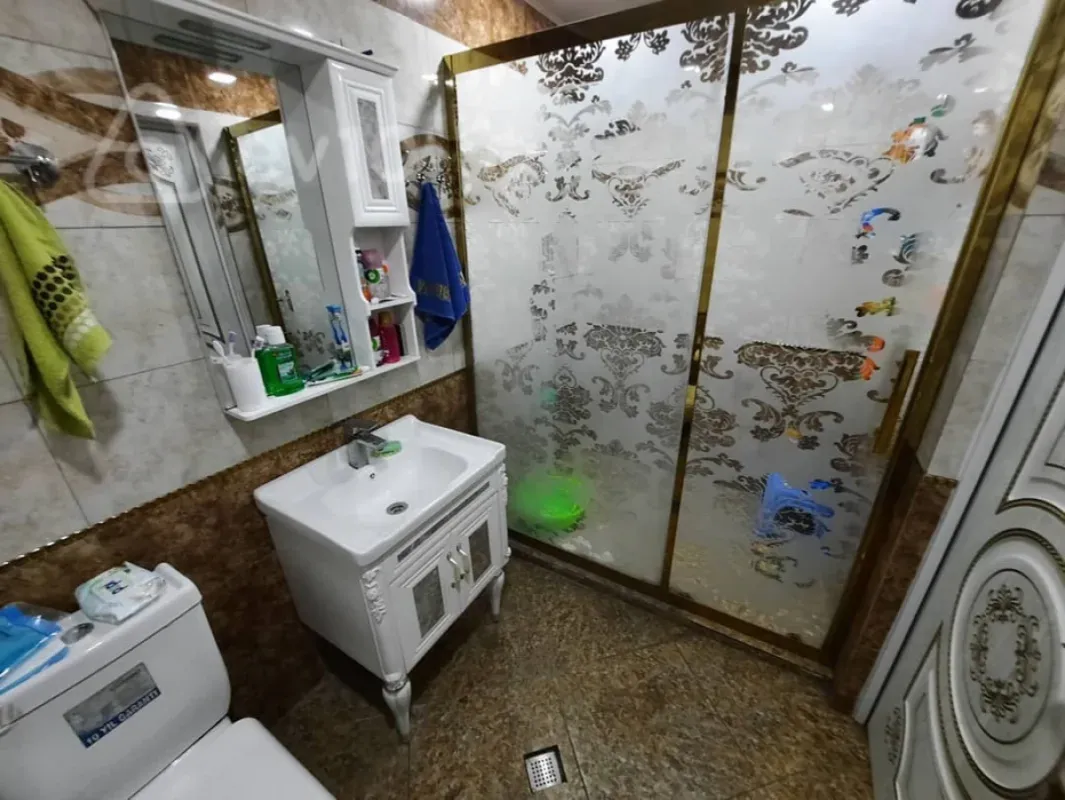 Kirayə verilir 2 otaqlı yeni tikili 72 m²