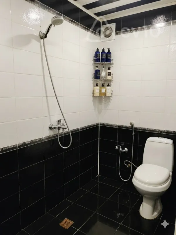 Kirayə verilir 2 otaqlı köhnə tikili 34 m²