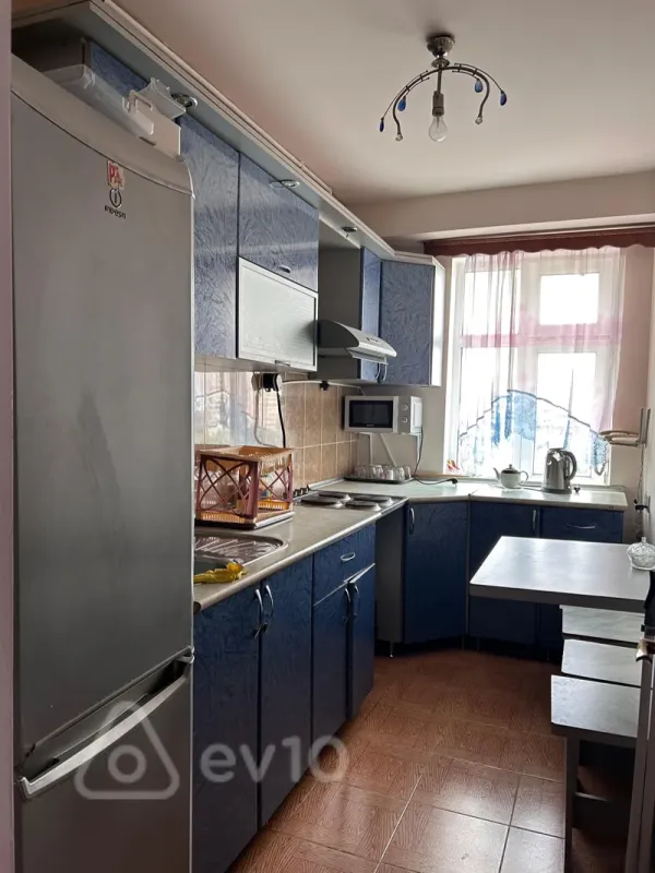 Kirayə verilir 2 otaqlı yeni tikili 60 m²
