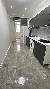 Kirayə verilir 2 otaqlı yeni tikili 80 m²