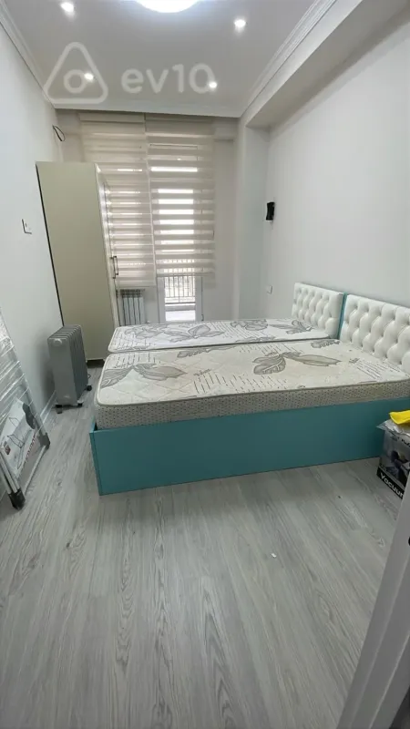 Kirayə verilir 2 otaqlı yeni tikili 80 m²