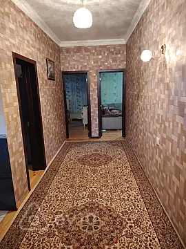 Satılır 5 otaqlı həyət evi 150 m²