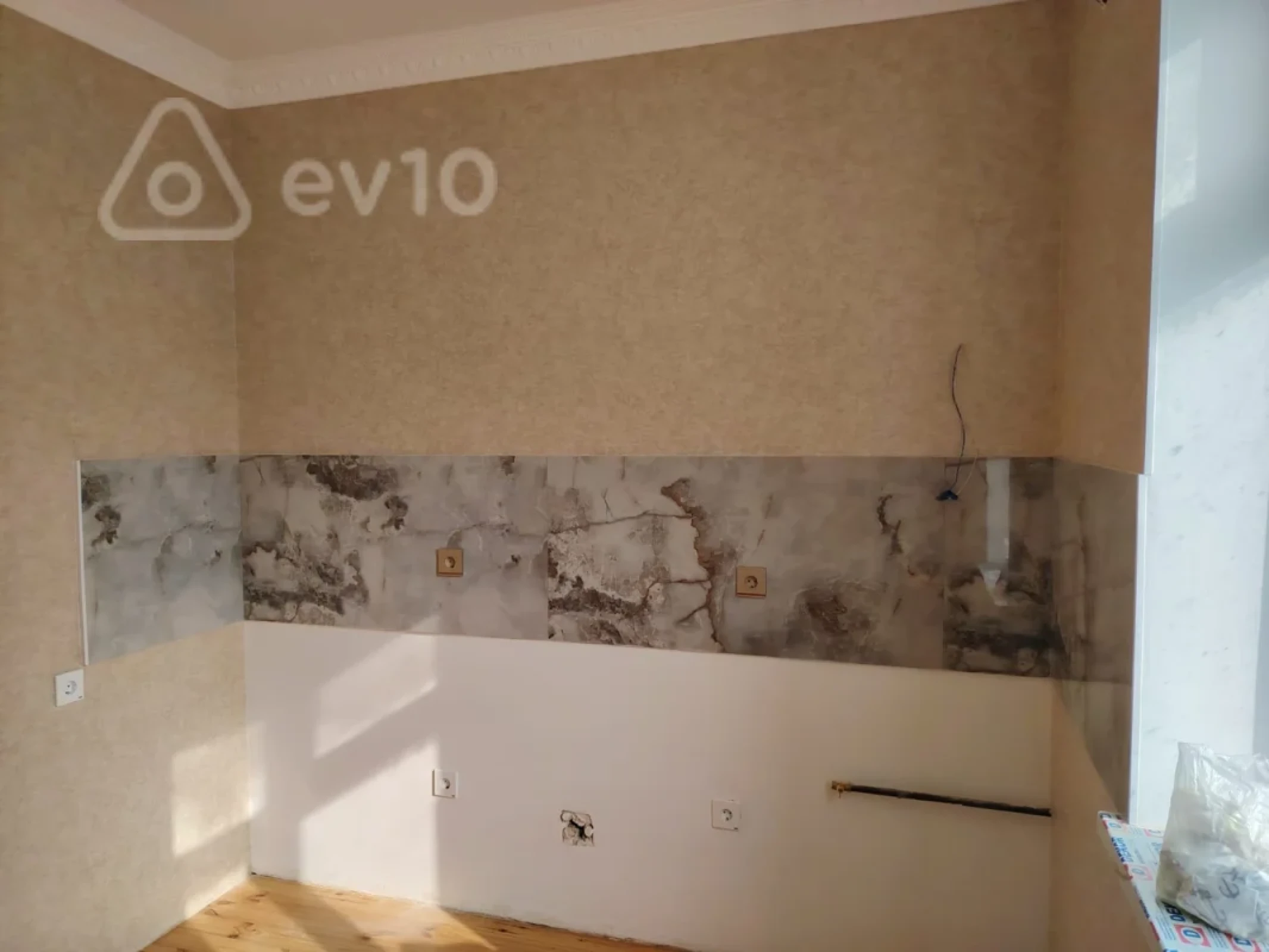 Satılır 5 otaqlı həyət evi 150 m²