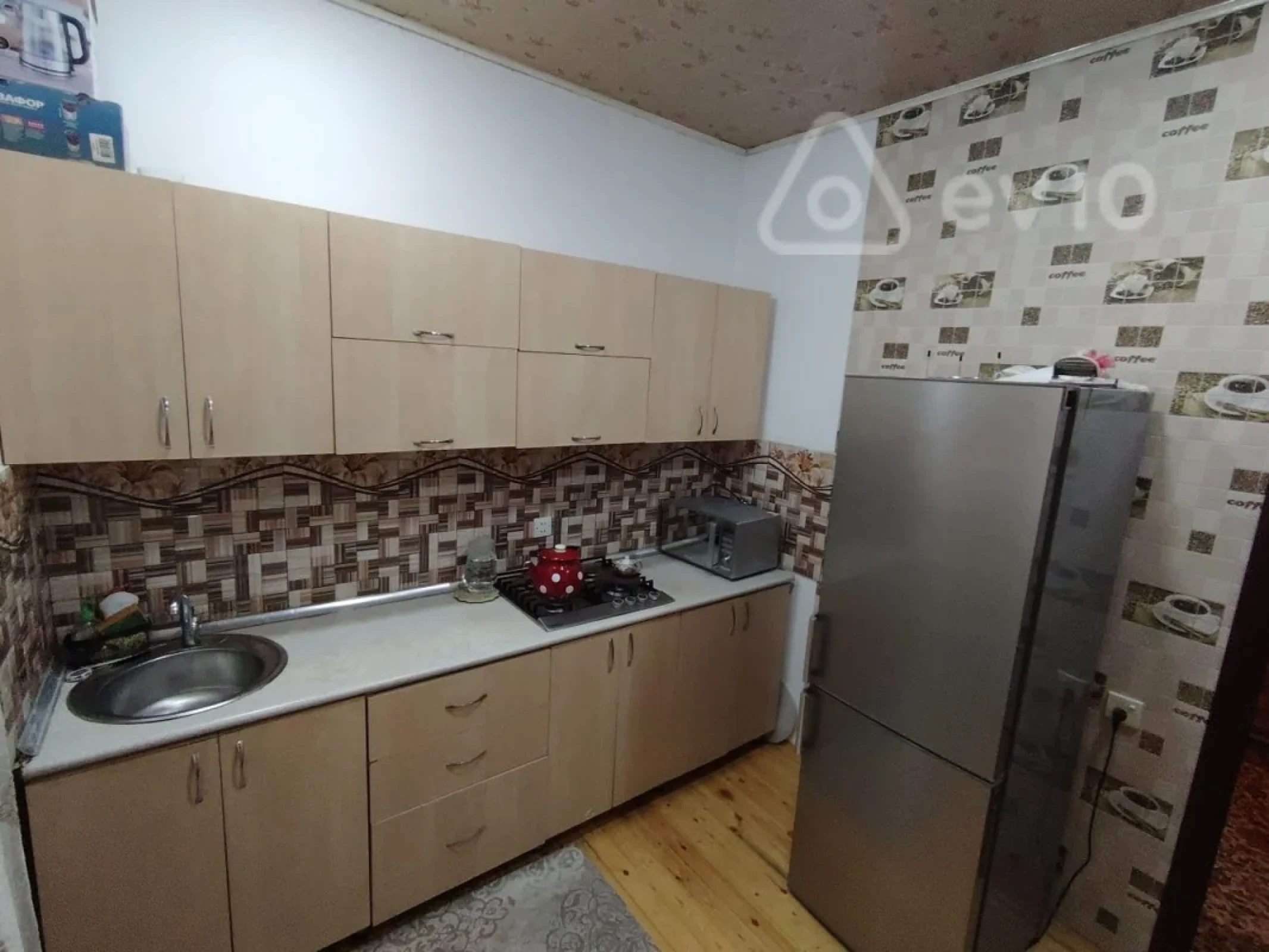 Satılır 5 otaqlı həyət evi 150 m²
