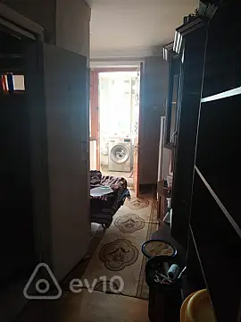 Kirayə verilir 1 otaqlı köhnə tikili 55 m²