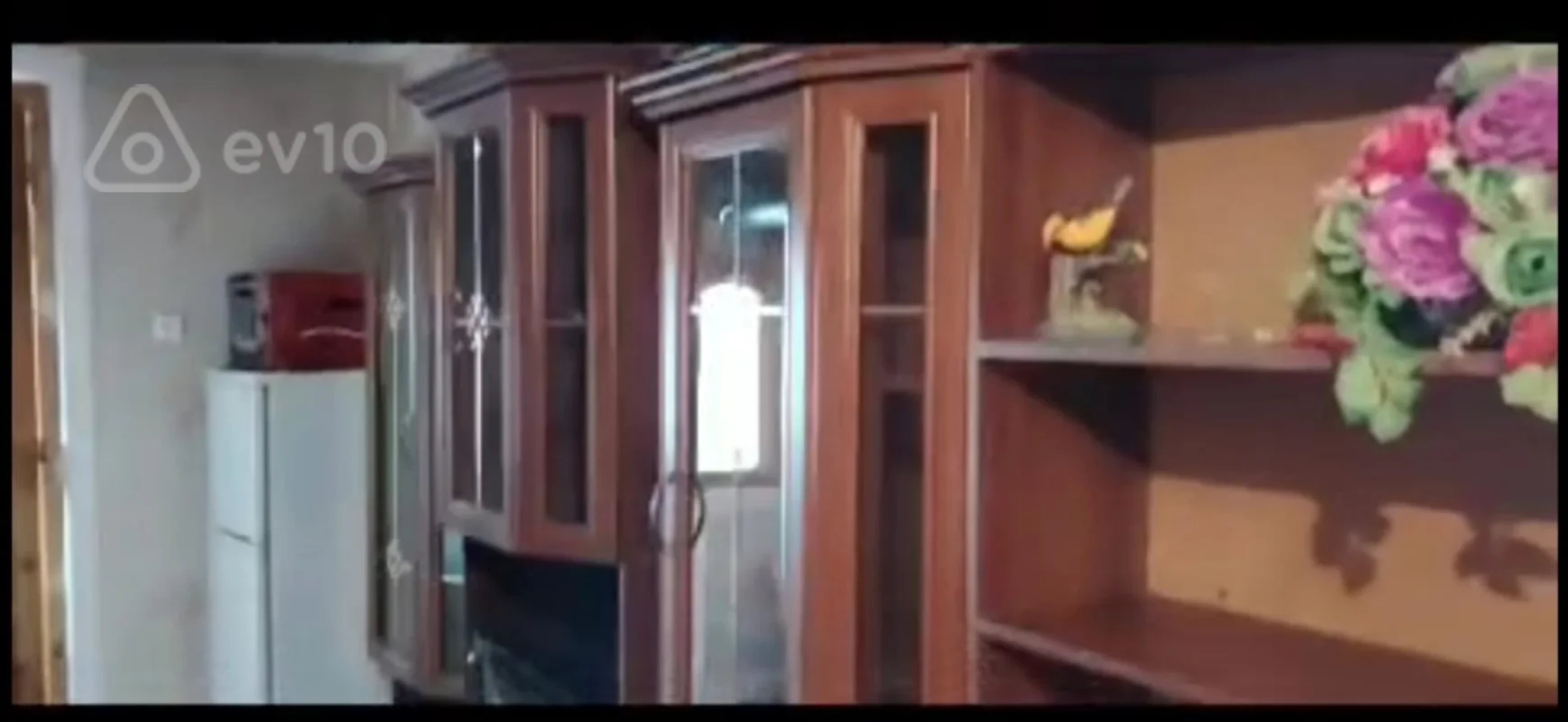 Kirayə verilir 1 otaqlı köhnə tikili 55 m²