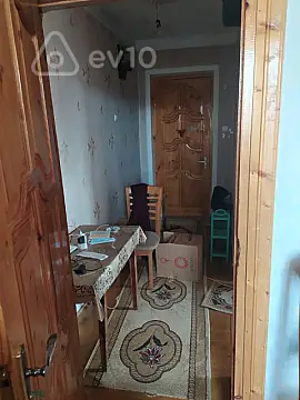 Kirayə verilir 1 otaqlı köhnə tikili 55 m²