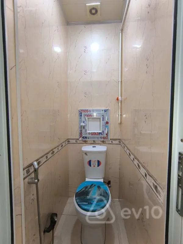 Kirayə verilir 2 otaqlı köhnə tikili 62 m²