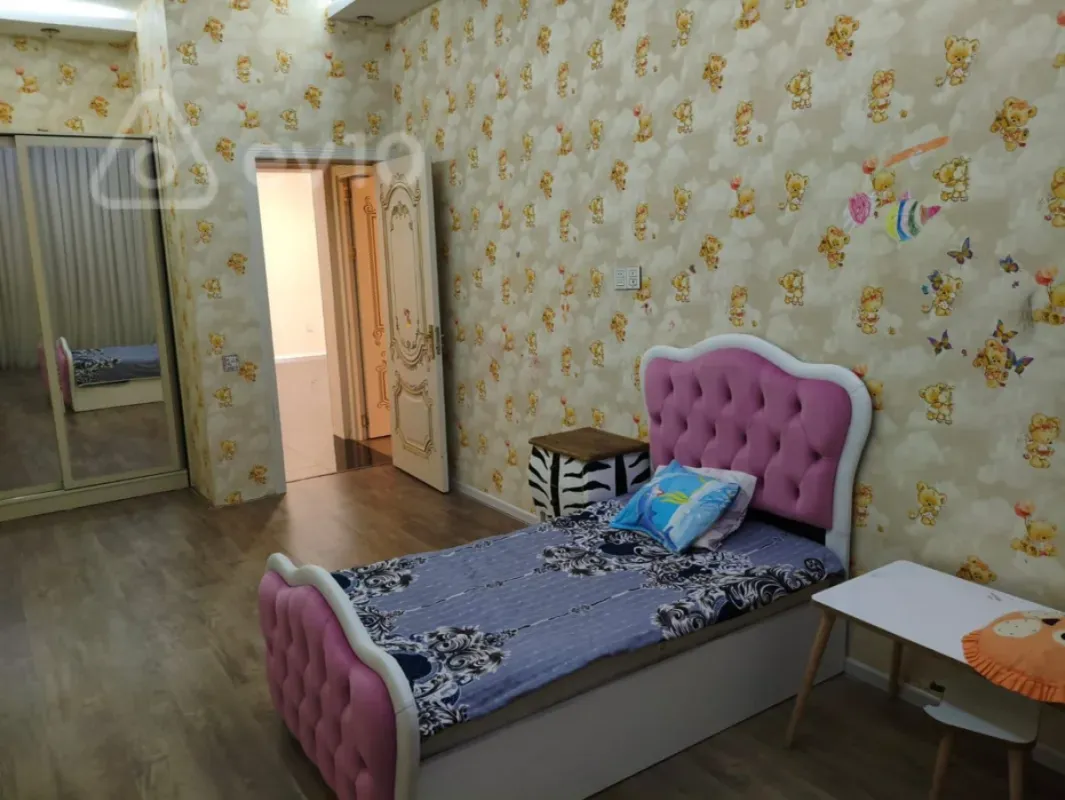 Kirayə verilir 3 otaqlı yeni tikili 114 m²