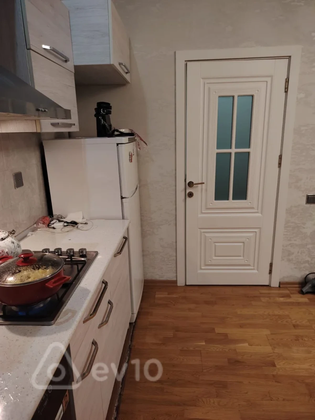 Kirayə verilir 2 otaqlı yeni tikili 60 m²