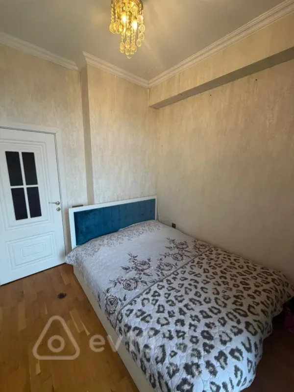 Kirayə verilir 2 otaqlı yeni tikili 60 m²