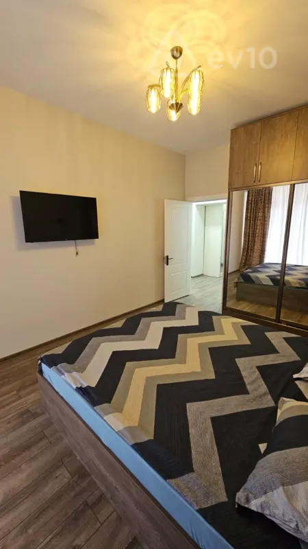 Kirayə verilir 3 otaqlı yeni tikili 120 m²