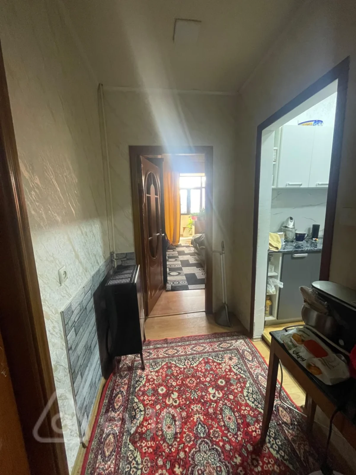 Satılır 3 otaqlı köhnə tikili 60 m²