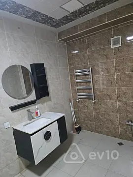 Kirayə verilir 2 otaqlı yeni tikili 80 m²