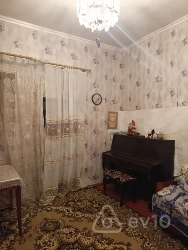 Kirayə verilir 2 otaqlı həyət evi 40 m²