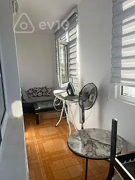 Satılır 3 otaqlı köhnə tikili 73 m²