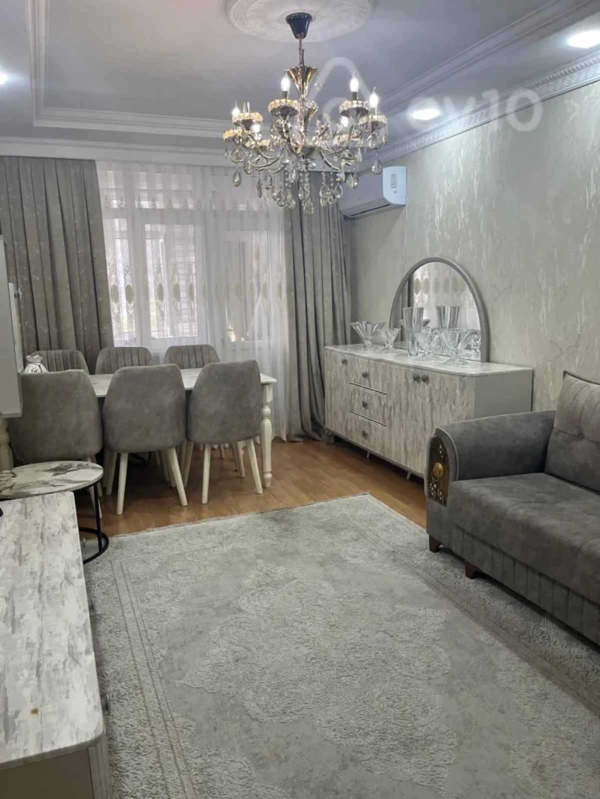 Satılır 3 otaqlı köhnə tikili 73 m²