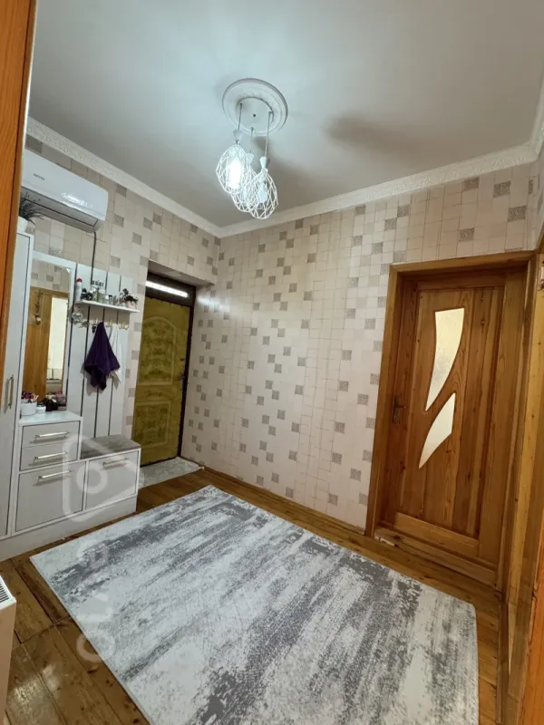 Satılır 3 otaqlı köhnə tikili 78 m²