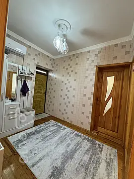 Satılır 3 otaqlı köhnə tikili 78 m²