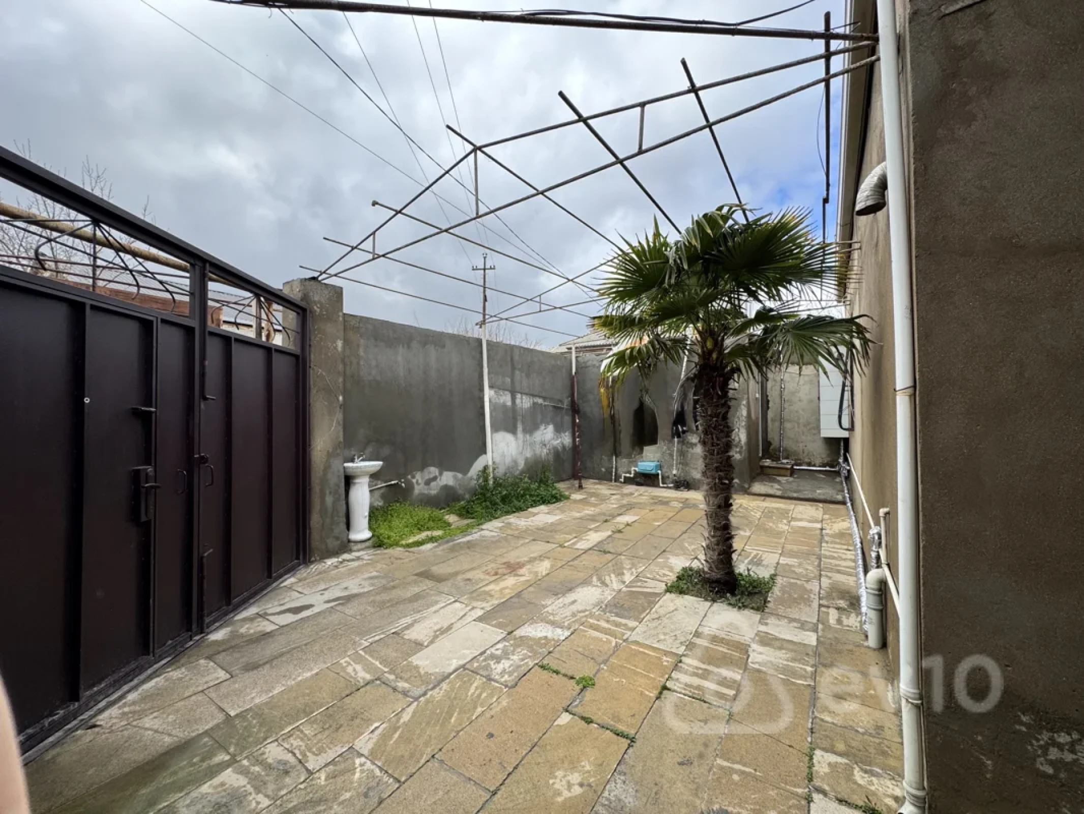 Satılır 3 otaqlı köhnə tikili 78 m²