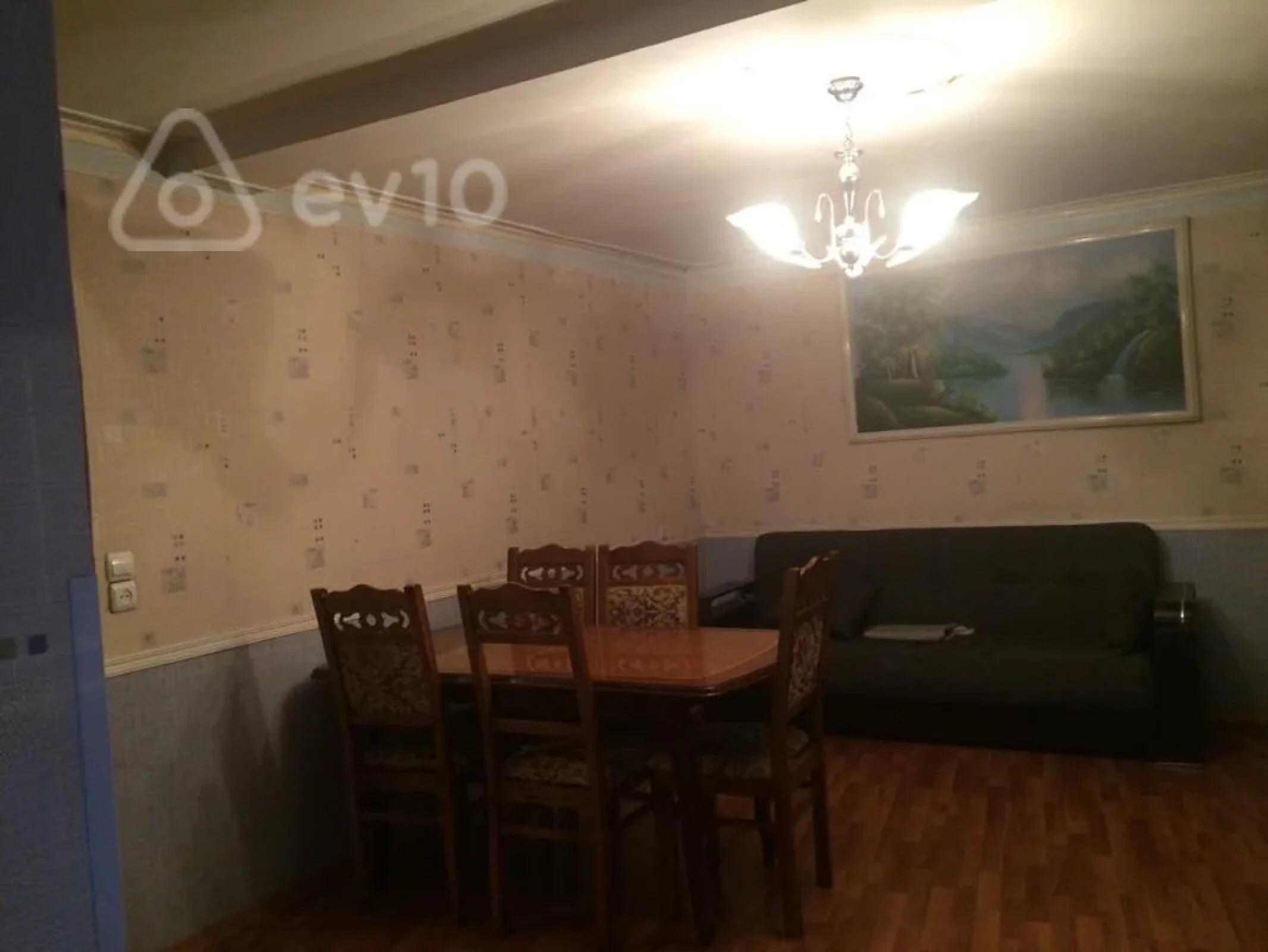 Kirayə verilir mənzil 200 m²