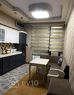Satılır 3 otaqlı yeni tikili 155 m²