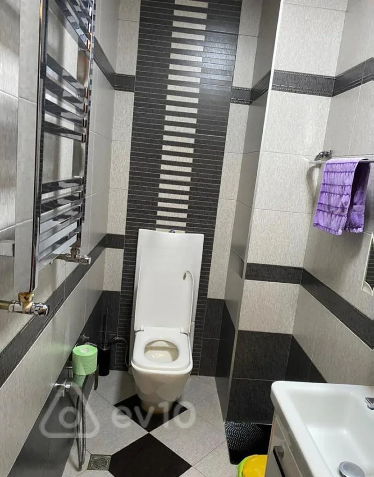 Satılır 3 otaqlı yeni tikili 155 m²