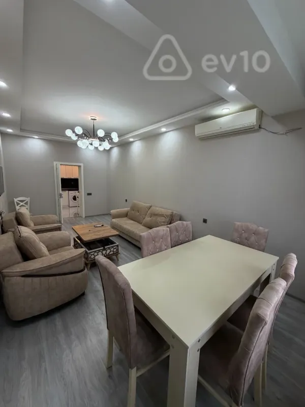 Kirayə verilir 2 otaqlı yeni tikili 60 m²