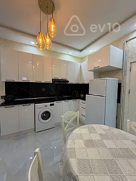 Kirayə verilir 2 otaqlı yeni tikili 60 m²
