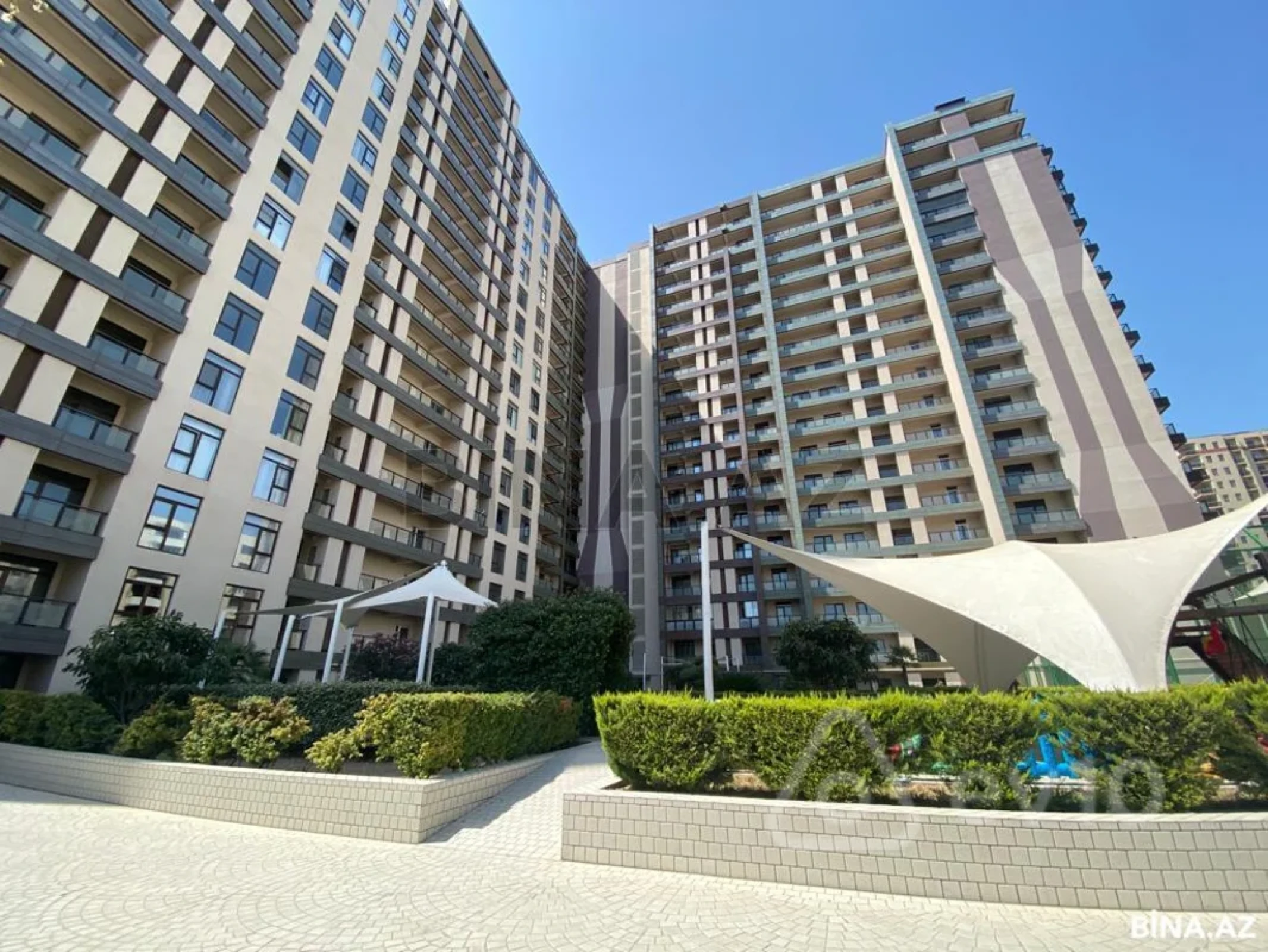 Kirayə verilir 2 otaqlı yeni tikili 78 m²