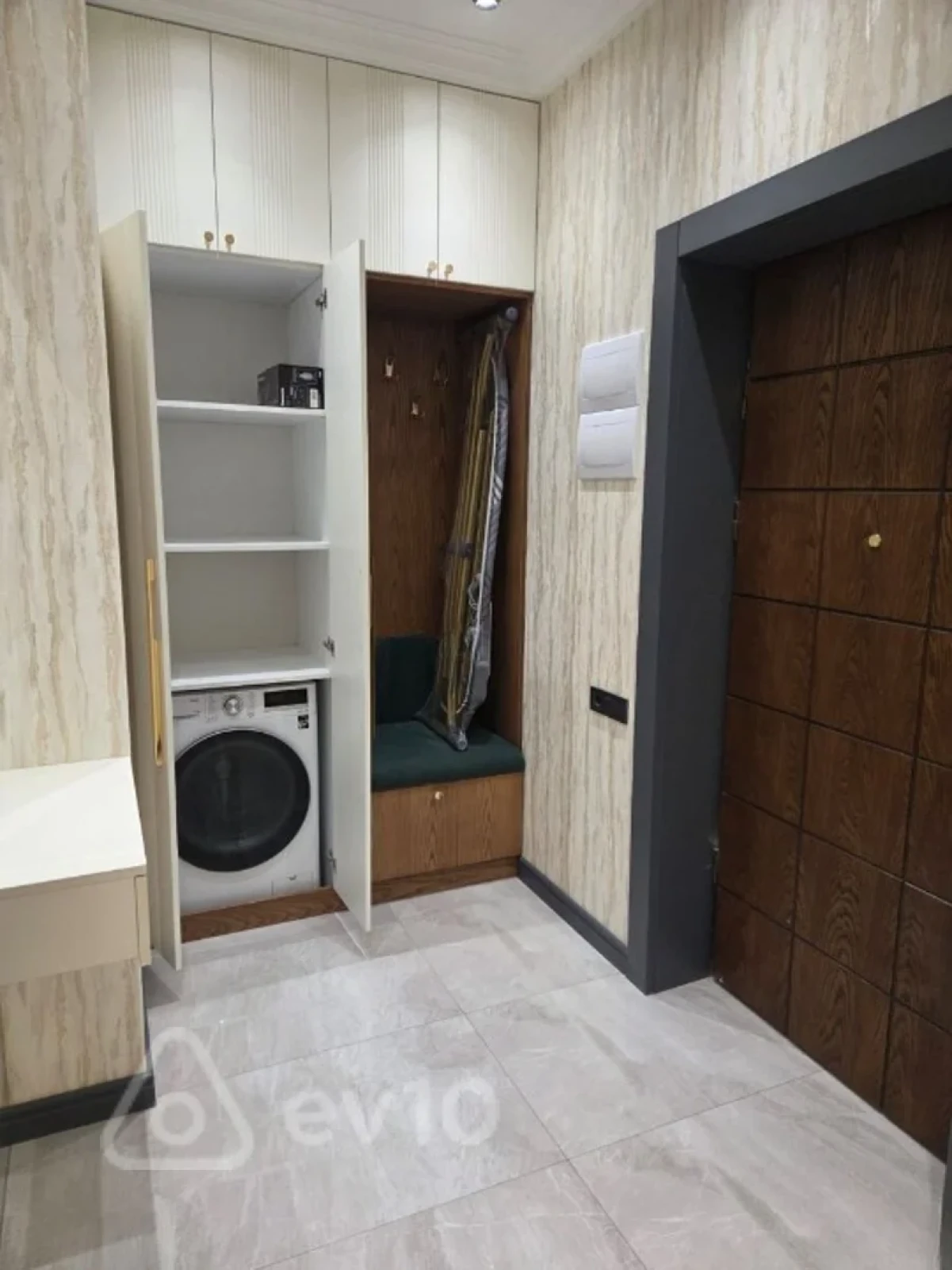 Kirayə verilir 2 otaqlı yeni tikili 78 m²