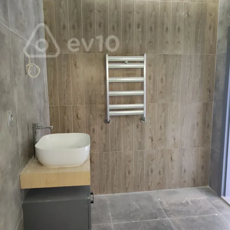 Satılır 2 otaqlı yeni tikili 72.2 m²