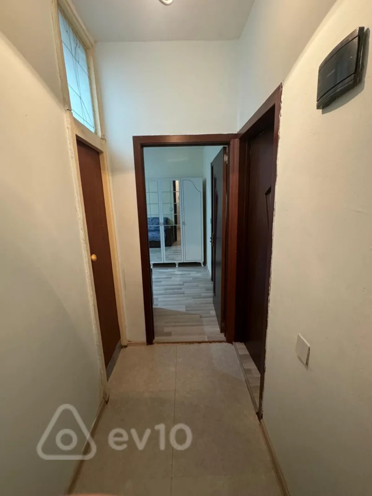 Kirayə verilir 3 otaqlı köhnə tikili 68 m²