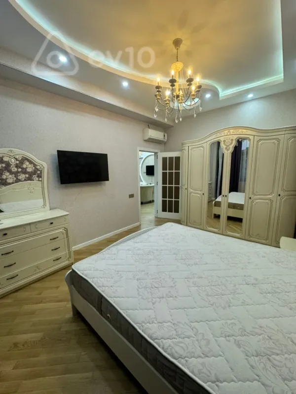 Kirayə verilir 3 otaqlı yeni tikili 125 m²