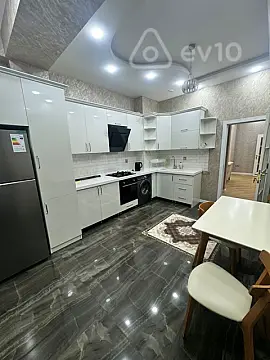 Kirayə verilir 3 otaqlı yeni tikili 125 m²