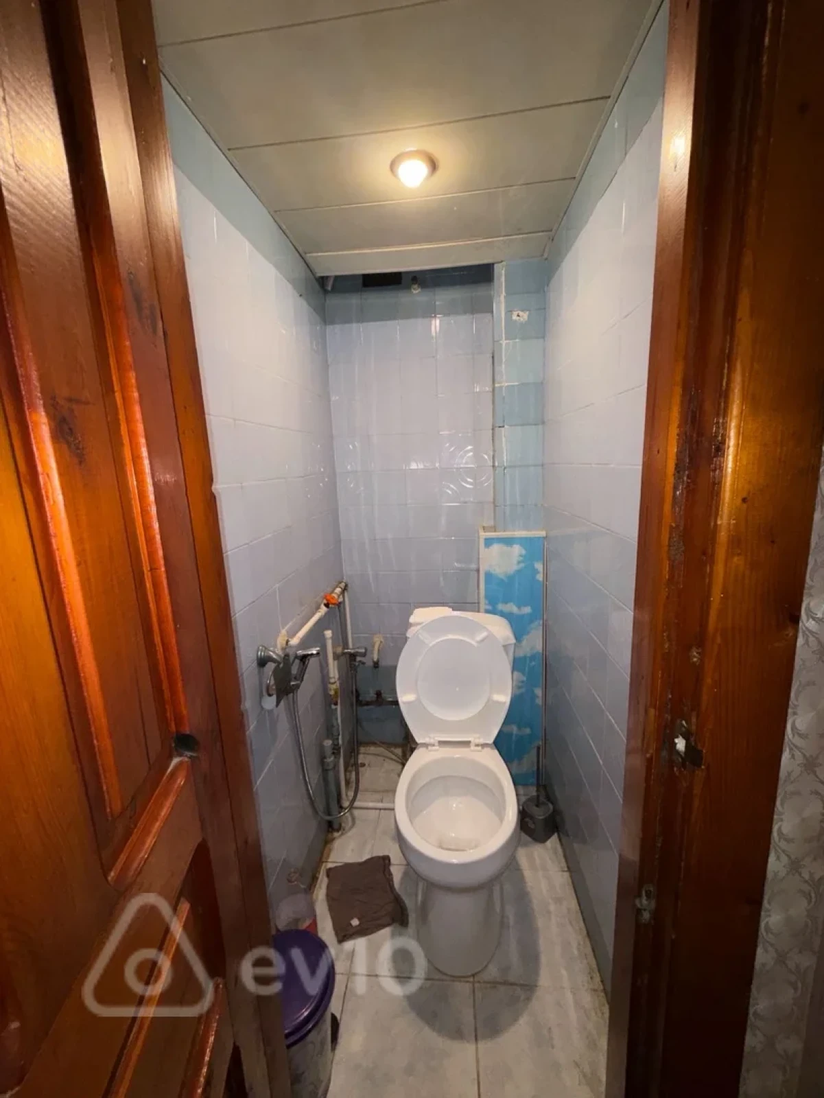 Kirayə verilir 2 otaqlı köhnə tikili 50 m²