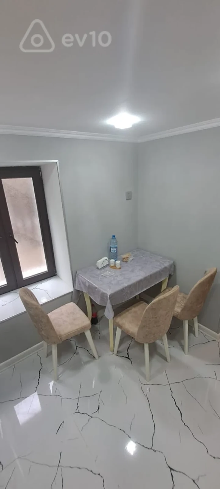 Kirayə verilir 1 otaqlı köhnə tikili 31 m²