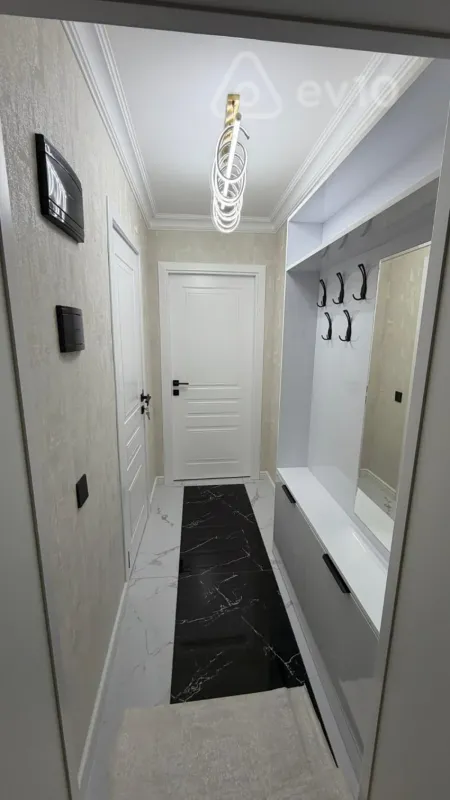 Satılır 3 otaqlı köhnə tikili 75 m²