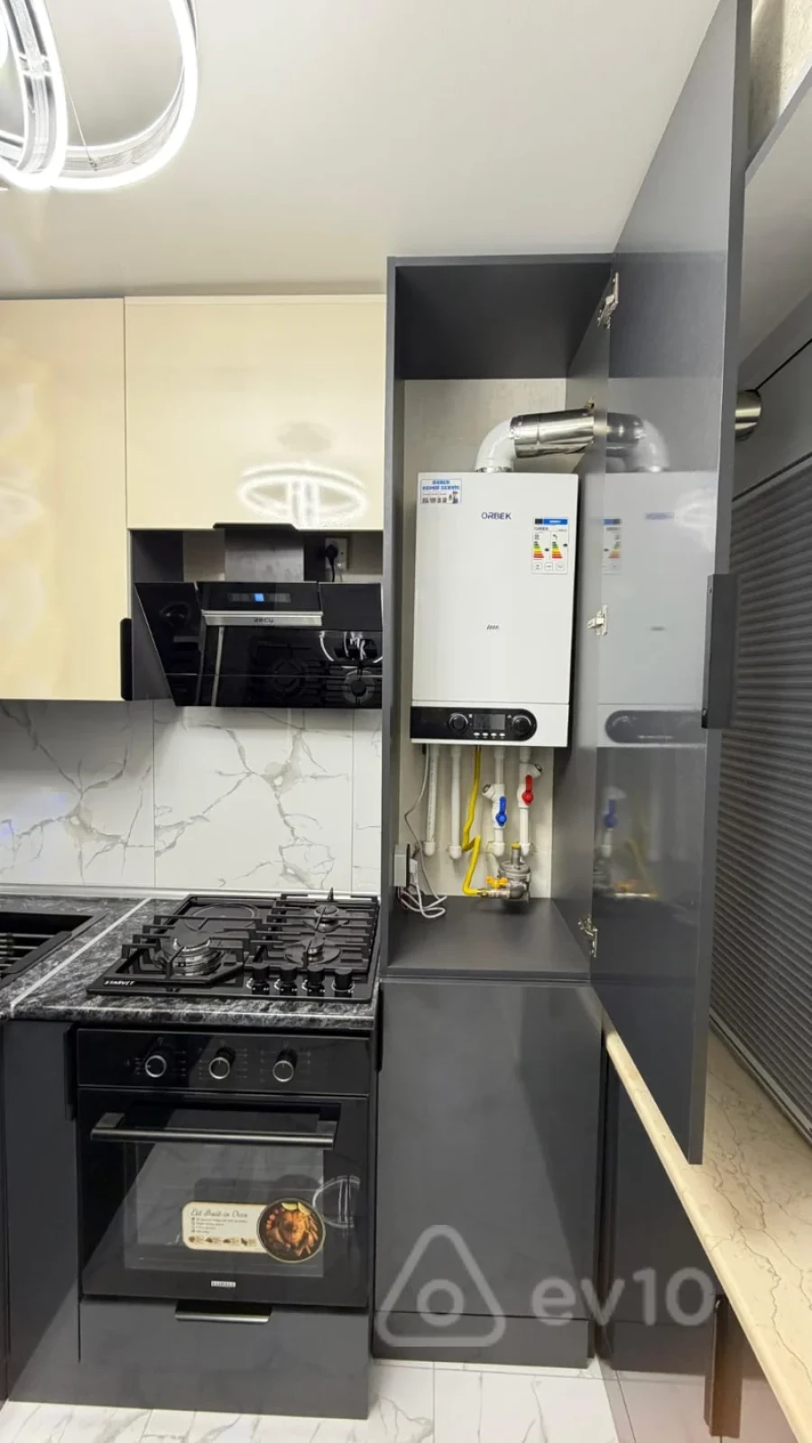 Satılır 3 otaqlı köhnə tikili 75 m²