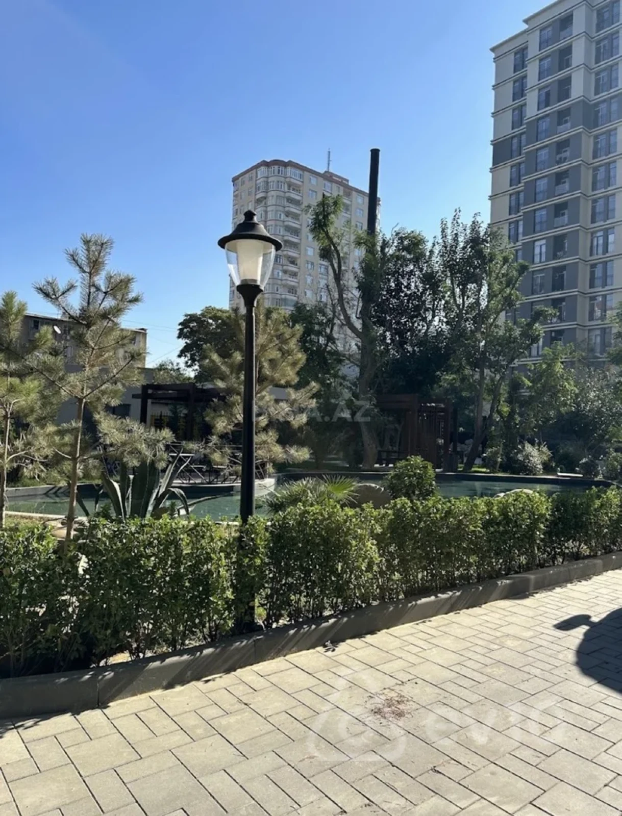 Kirayə verilir 1 otaqlı yeni tikili 46 m²