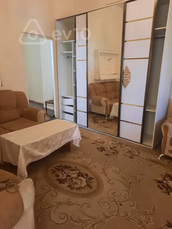 Kirayə verilir 3 otaqlı həyət evi 100 m²