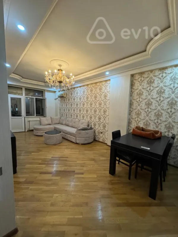 Satılır 3 otaqlı yeni tikili 125 m²