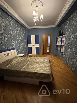 Satılır 3 otaqlı yeni tikili 125 m²