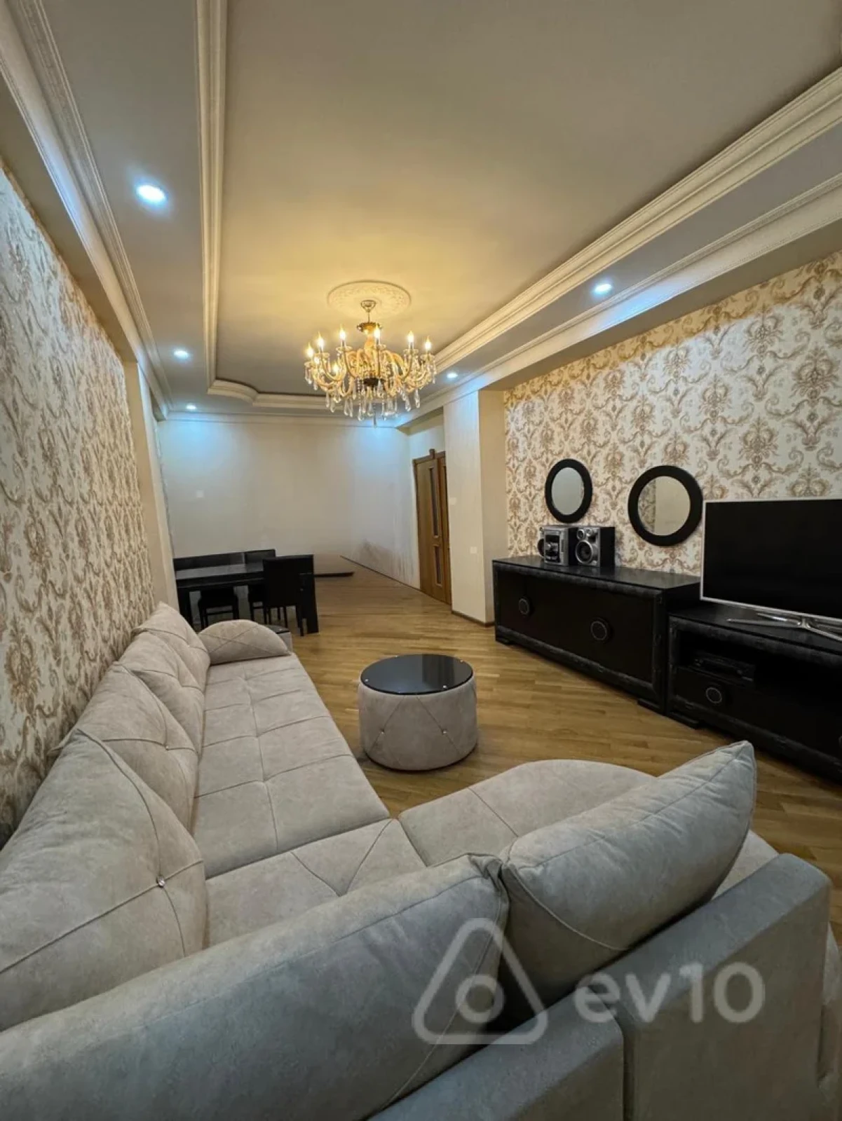 Satılır 3 otaqlı yeni tikili 125 m²